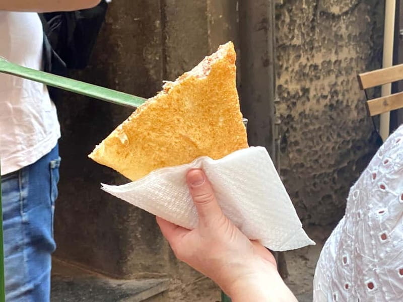 Naples: Old City Center Street Food Tour with Spritz - The food plan: what you’ll actually taste on this tour