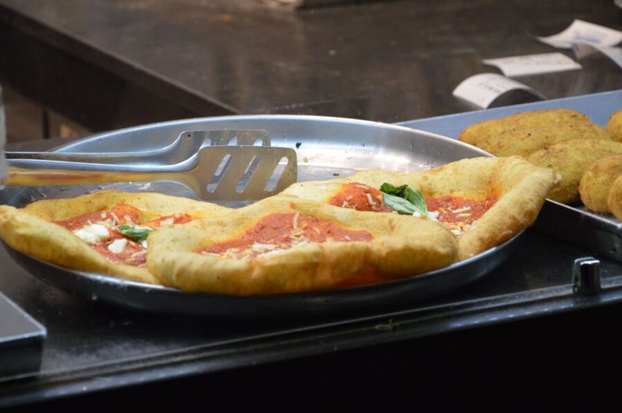 Naples: Pizza and Beyond Food Tour - Quick Tips to Eat Your Way Through Naples