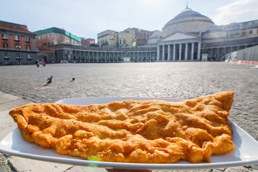 Naples: Pizza and Beyond Food Tour - Meet Under Dante’s Statue: How the Walk and Timing Feel in Real Life