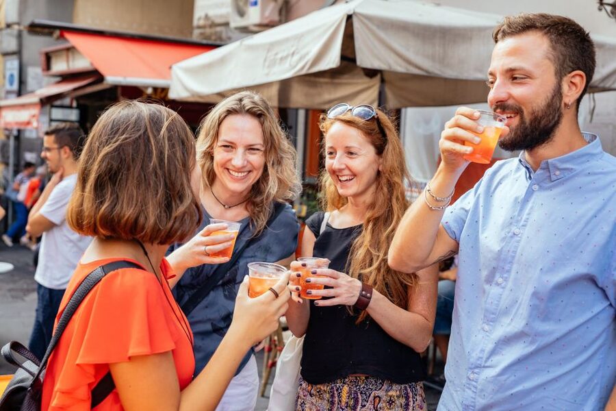 Naples: Private Food Tour – 10 Tastings with Locals - The food lineup: what to expect beyond limoncello and Pizza Portafoglio