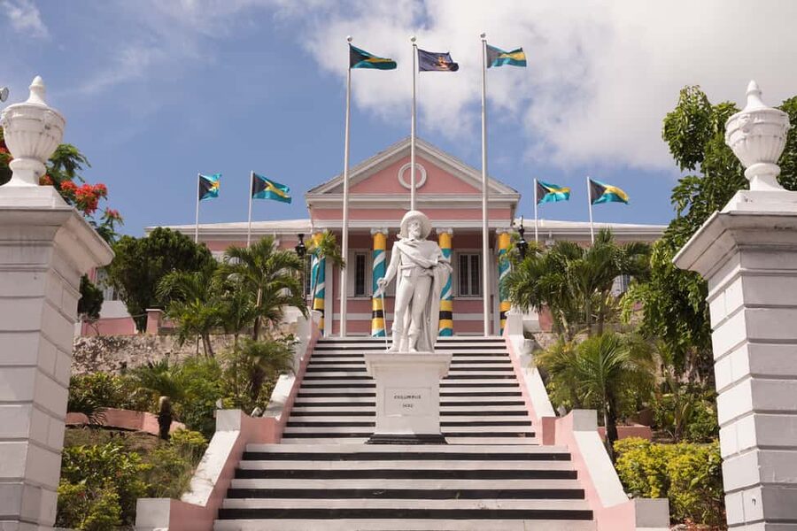 Nassau: E-Scooter Tour with Food Tasting and Local Drinks - How comfortable you’ll feel on the manual scooter