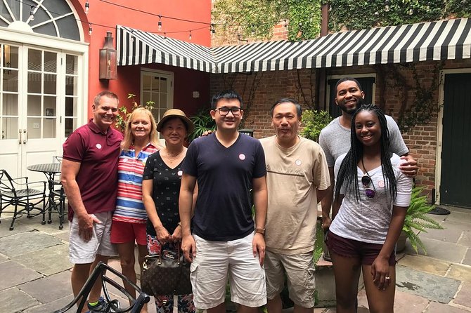 New Orleans Food Walking Tour of the French Quarter with Small-Group Option - Small-Group Upgrade: What Changes When You Get 13 or Fewer
