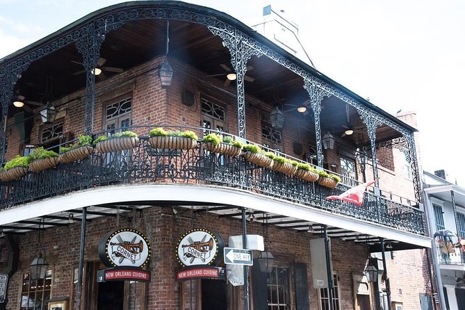 New Orleans Sunset Food Tour Experience - The guide’s job: turning plates into stories you can repeat
