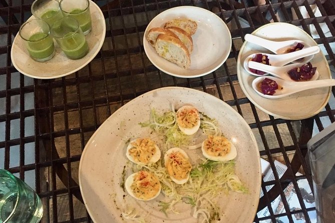 Newport Neighborhood Food Tour - Finish Bites at The Nitro Bar: Coffee, Drinks, and Lunch-Style Options