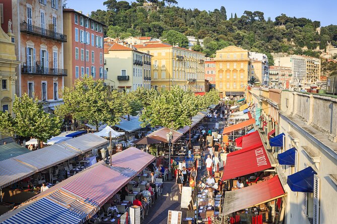 Nice Food Tour – A Full Meal on French Riviera by Do Eat Better - Stop 4: Opera de Nice and a historic confiserie stop