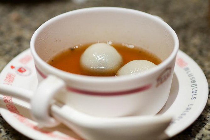 Night Street Food Tour of Bangkok's Chinatown - The food plan: 12 tastings across Yaowarat street stalls