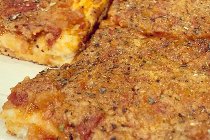 Night Street Food Tour of Palermo with a Local -For real foodies! - The sightseeing walk: Via Vittorio Emanuele, Piazza Marina, La Cala