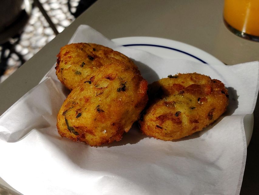 No Diet Club - Unique food tour in Lisbon with many Tastings - What you’ll actually eat: Lisbon classics with room for surprises