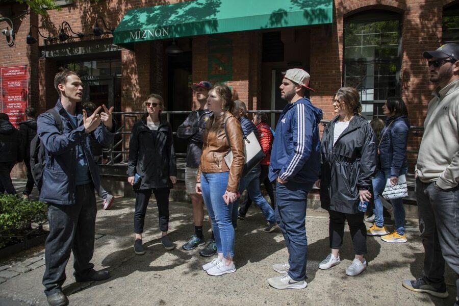 NYC: Chelsea Market, Meatpacking, High Line Food Tour - Price and value: why $88 can feel fair (or not)