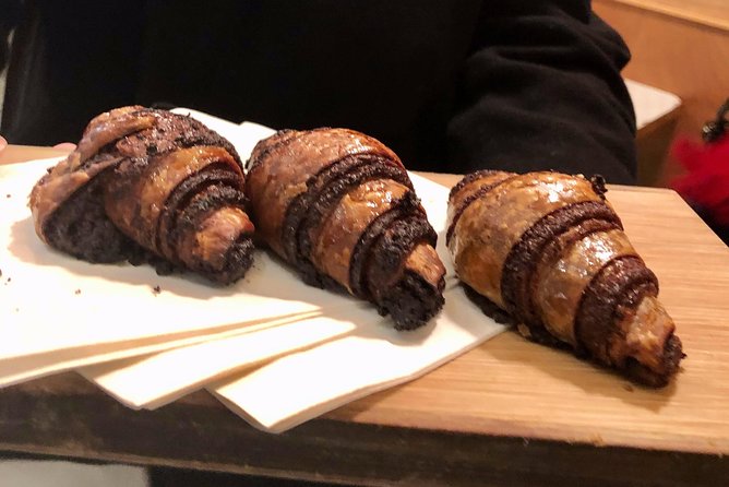 NYC Food Tour: NoMad & Flatiron by Like A Local Tours - Breads Bakery, Honeybrains, and Devoción: A Three-Stop Finish on East 16th