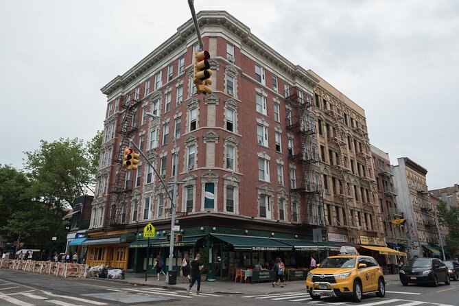 NYC: Greenwich Village Food Tour with 6 Locals Favorites Dishes - What to expect if you’re a picky eater or have dietary needs