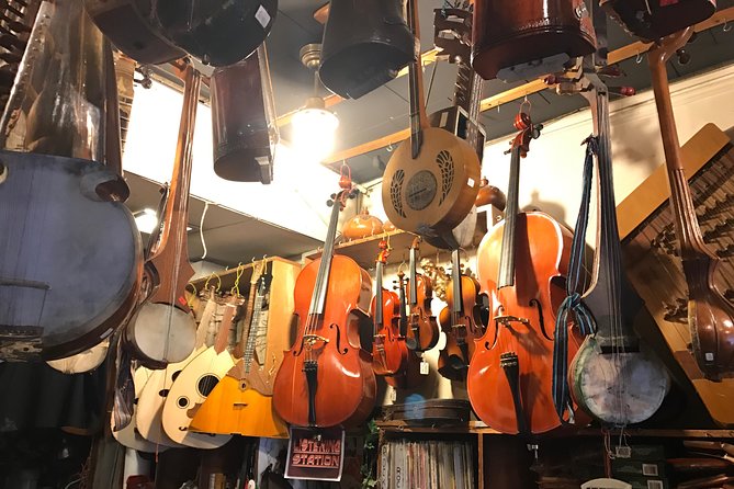 NYC Greenwich Village Music And Food Tour - MacDougal Street Music Stories with Greg (Jazz, Folk, Rock, and Big Names)