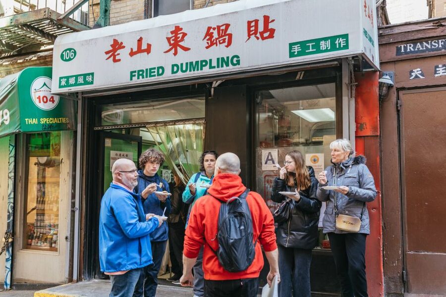 NYC: Taste the American Dream a Lower East Side Food Tour - Guides and Group Size: Max 14 Makes It Feel Like a Real Walk