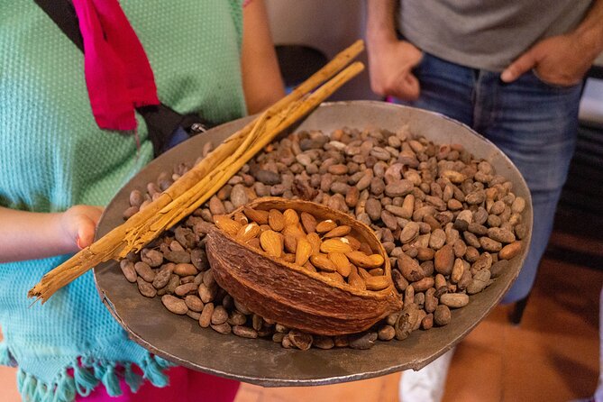 Oaxaca Street Food Tour. Signature Markets Tour - How the guide changes the whole experience