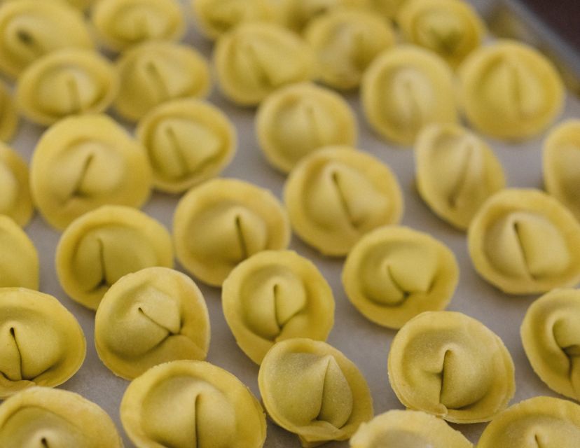 Olbia: Chef-Prepared Sardinian Tapas Tasting with Wine - Olbia makes a lot of sense for a Sardinian food night