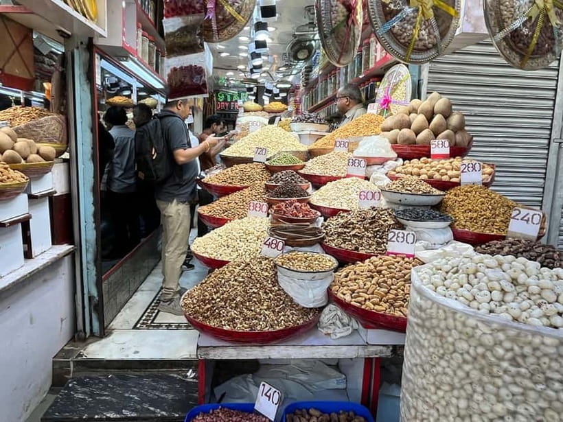 Old Delhi: Guided Street Food Tour w/ Private Transportation - Khari Baoli Spice Market: Smell It, See It, Then Actually Use It