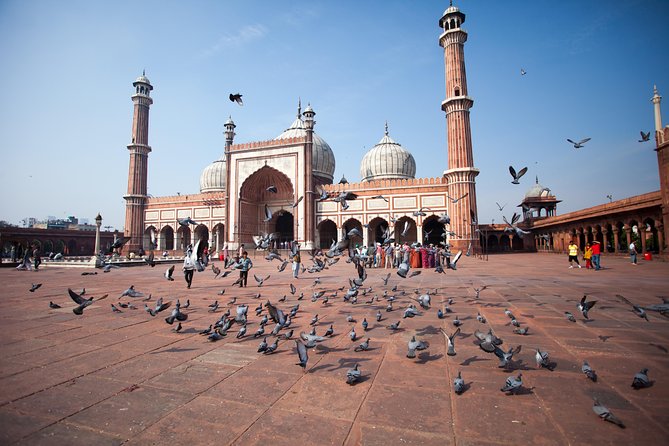 Old Delhi Street Food Tour – Explore Spices in Chandni Chowk - Khari Baoli Spice Market and the Chai Mansion Stop