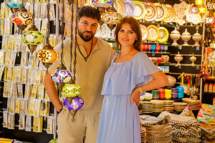 Old Dubai Guided Tour With Photographer: Souks & Street Food - Dubai Creek by abra: the classic shortcut and the best view moment
