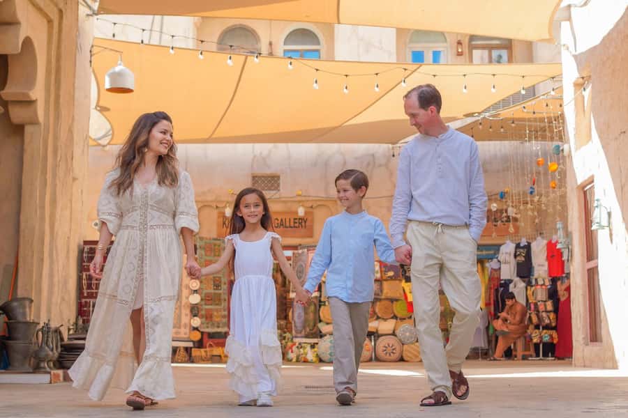 Old Dubai Guided Tour With Photographer: Souks & Street Food - Spice Souk: smell, colors, and haggling that feels normal
