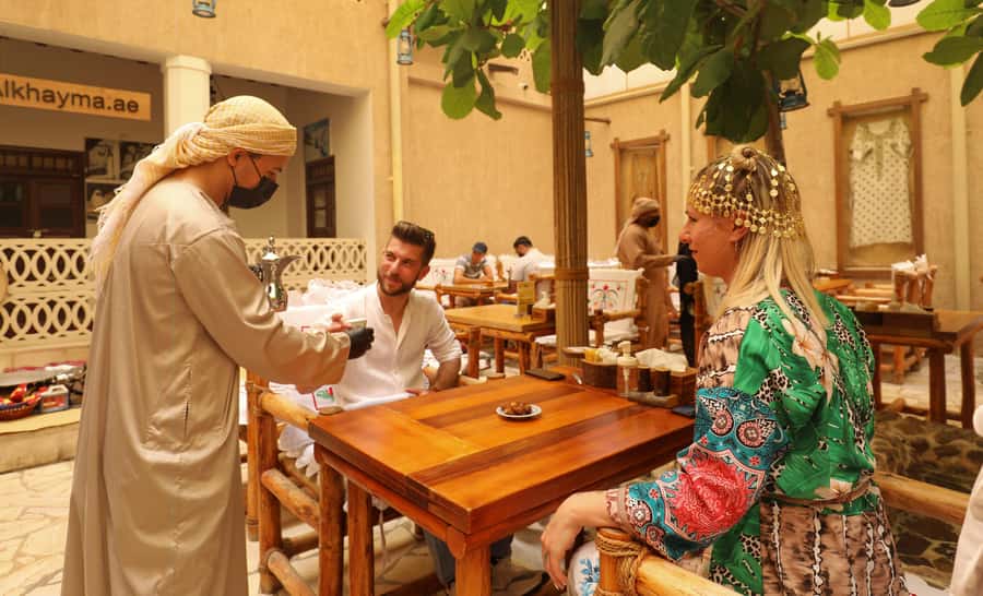 Old Dubai Historic Guided Tour: Creek, Street Food & Souks - Price and logistics: why $10 feels like real value