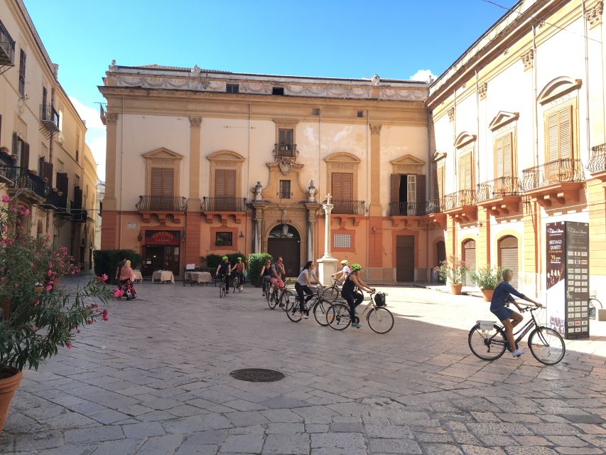 Palermo: Historic Center Guided Bike Tour with Food Tasting - Why Palermo’s Historic Center Feels Made for Bikes