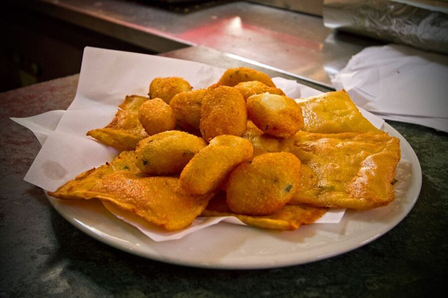Palermo: Small Group Night Street Food Tour - Key things to know before you go