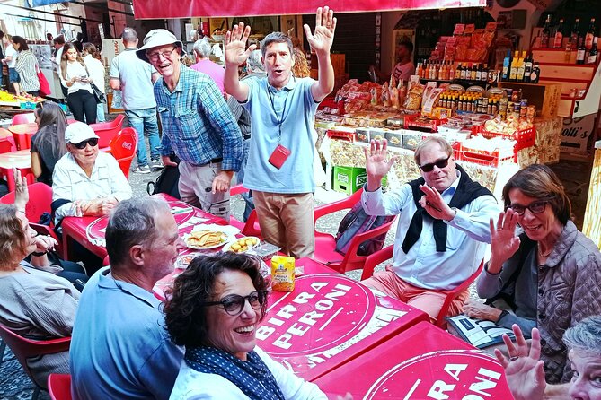 Palermo Street Food tour: art, history and ancient markets - Starting at Piazza Olivella: Where You Get Grounded Before You Snack