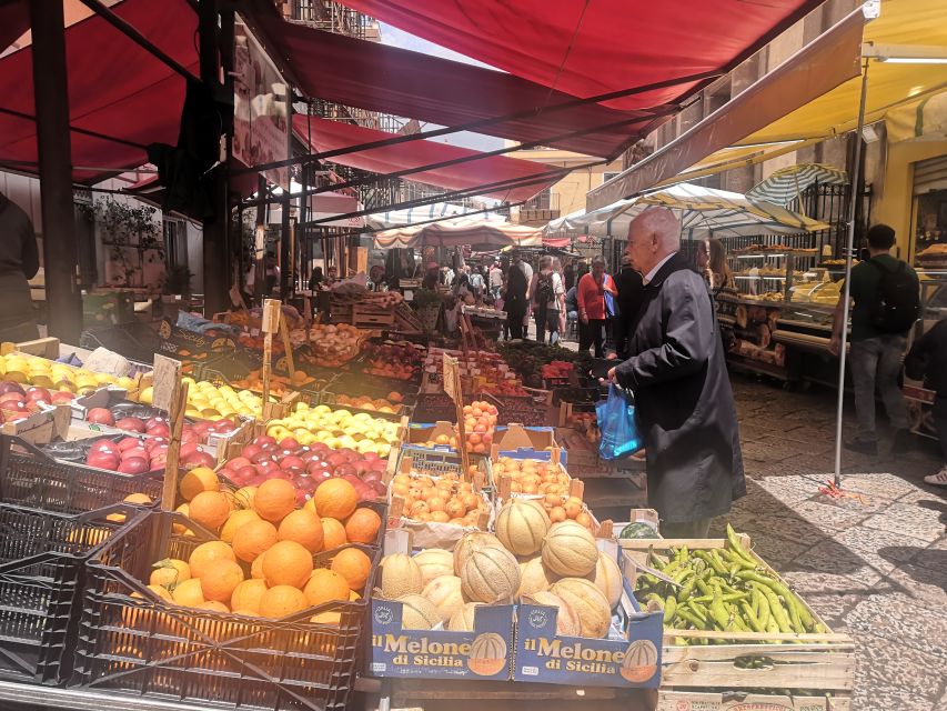 Palermo: Street Food Walking Tour with Local Guide & Tasting - What your local guide actually adds (and why it matters)