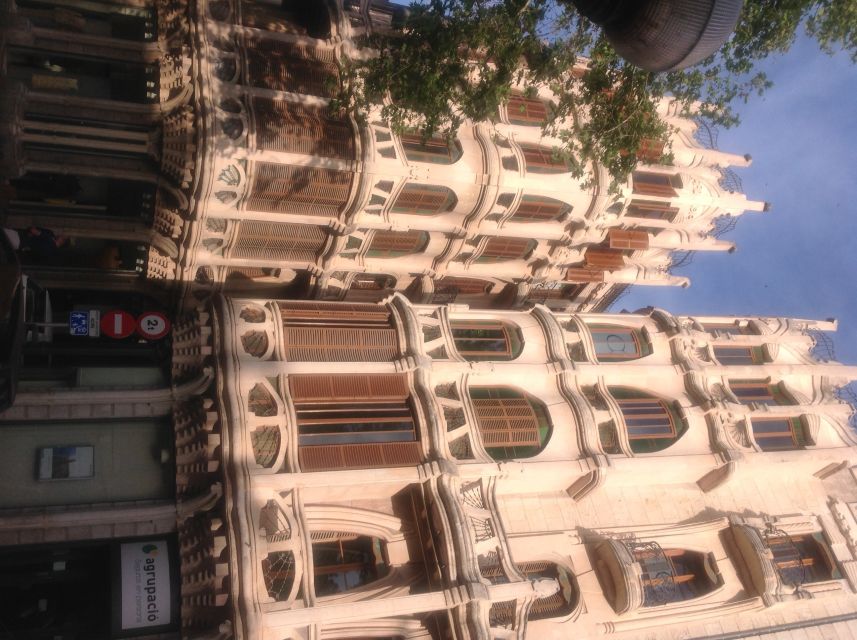 Palma: Culinary Tapas Tour of the Old Town - The Finish at Carrer de la Unió: A Natural Place to Continue Your Night