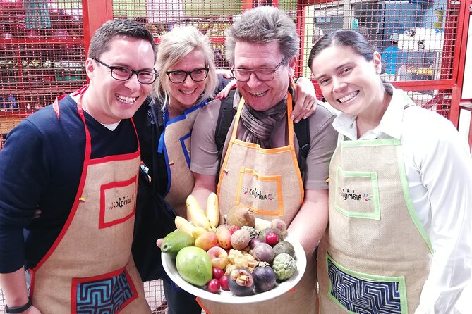 PALOQUEMAO MARKET FOOD TOUR. EXOTIC FRUIT. LOCAL SNACKS. /Min 2 pax - Paloquemao Market: why this tour works for food lovers
