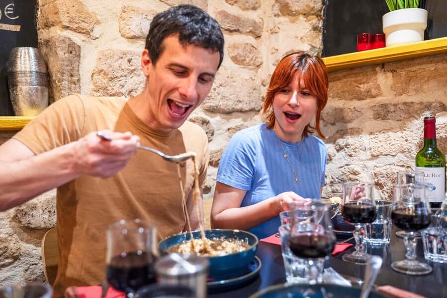 Paris: Champagne and Oysters Food Tour - Key highlights to know before you go