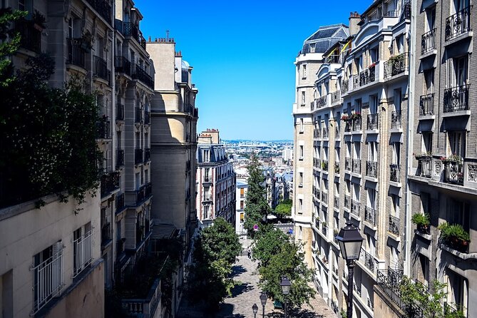 Paris Chocolate, Macaron & Pastry Food Tour: 10 Gourmet Tastings - Montmartre start: walk the hill’s legacy, then eat your way through it