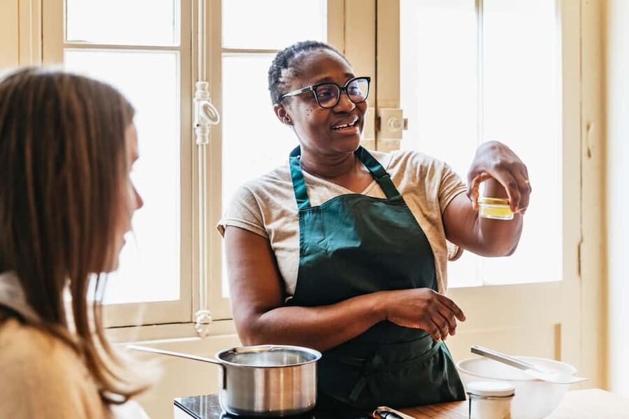 Paris: French Macaron Culinary Class with a Chef - Who should book this macaron class in Paris