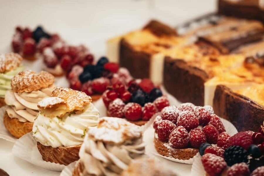 Paris: Gourmet Food Tour with Over 10 Tastings and Wine - Why This Louvre-Area Route Works for Food Lovers