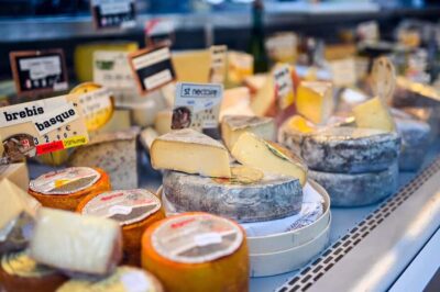 Paris: Le Marais District Food Tour with 10+ Tastings & Wine - Bakery stop: croissant or viennoiserie plus the bread you’ll smell all day
