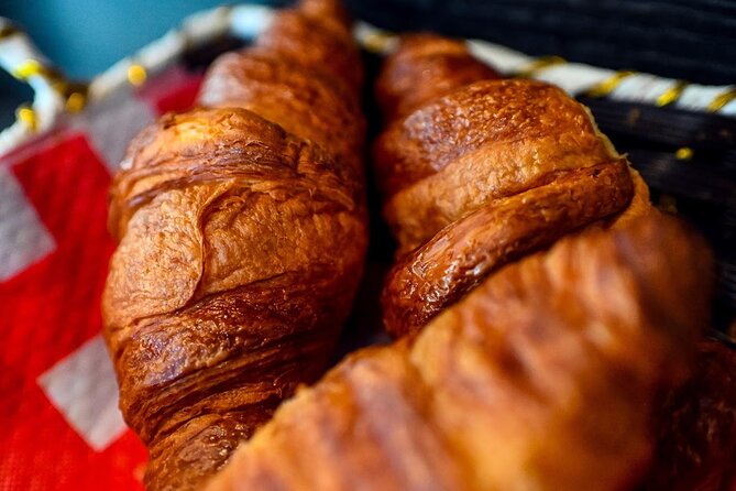 Paris Le Marais Food Tour With 10+ Tastings, Cheese, Wine & More - Should you book this Paris Le Marais Food Tour?