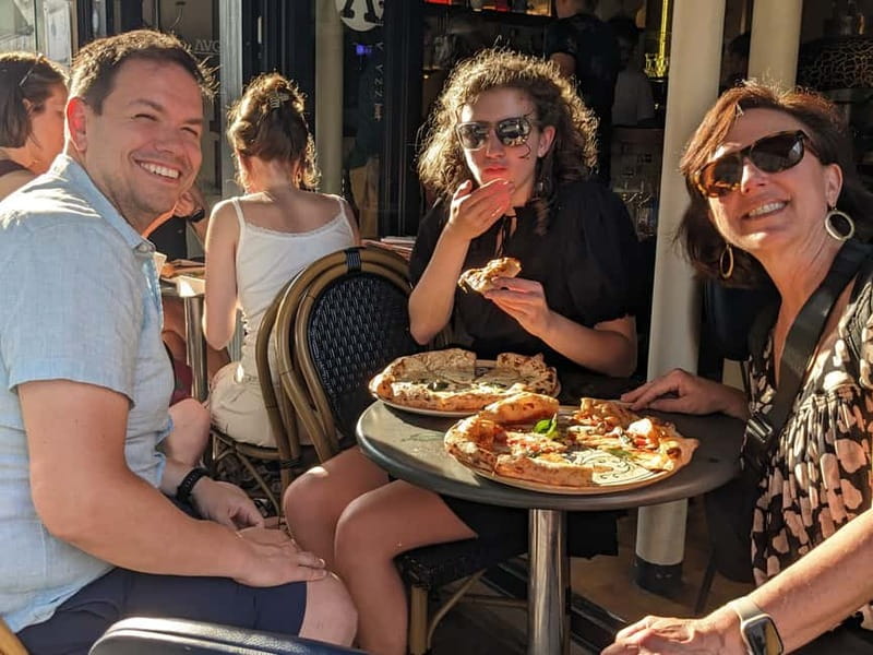 Paris: Montmartre/Pigalle Foodie Tour with Tastings - Key things that make this tour worth your time