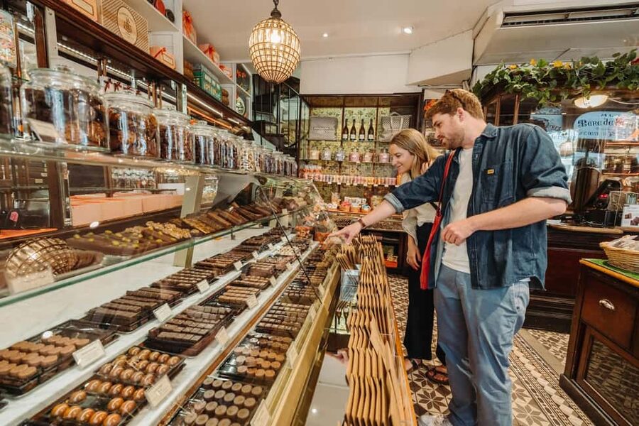 Paris: Pastries and Chocolate Walking Food Tour - A tea salon break inside the passage: Mont Blanc or fraisier time