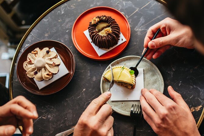 Paris: Pastries Food Tour in Le Marais with a Culinary School - Le Marais Landmarks Between Bites: Nicolas Flamel, Hidden Passages, and National Archives