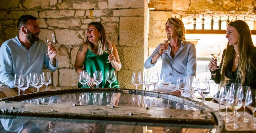 Pastrengo: Lake Garda Wine & Food Tasting in Historic Fort - The 1.5-Hour Flow: Fort Visit, Tasting Room, Then Food Pairings