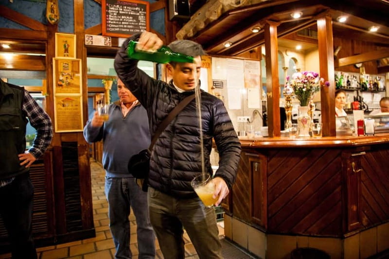 Personalised Traditional Madrid Night Tapas and Drinks Tour - Stop-by-stop tapas pacing: how the three additional bars shape your choices