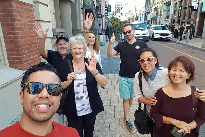 Perth: Half-Day Smokin' BBQ Food Tour - How the group size and transport affect your lunch