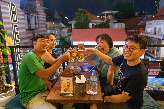 Phnom Penh Evening Food Tour - Inclusive 5 stops local Tastings - Entering Phnom Penh at 5:30 pm: the timing advantage