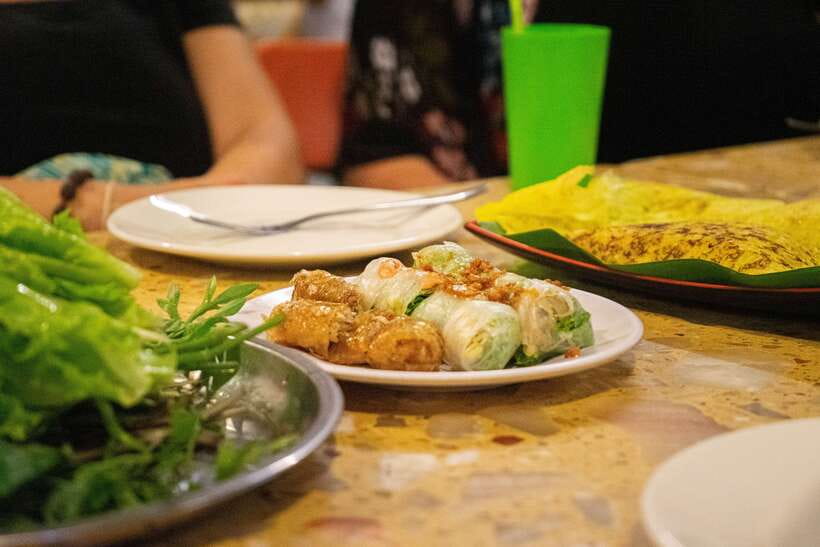 Phnom Penh: Evening Food Tour with Drinks & Tuk Tuk Included - Price and value: why $39 feels fair for 4 hours