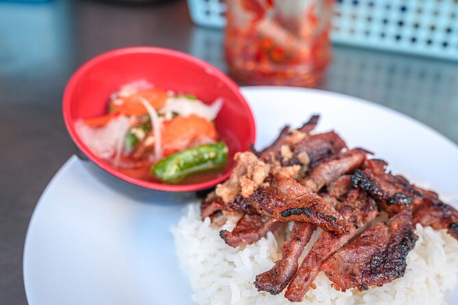 Phnom Penh Morning Market & Food Tour by Tuktuk - Includes All Food & Drinks! - Phnom Penh at 8:30 am: when markets are at their best