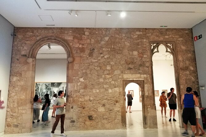 Picasso Museum and Walking Tour Plus Optional Wine & Food Tasting - Optional Vila Viniteca Wine and Food Tasting: When It’s Worth the Extra Hour