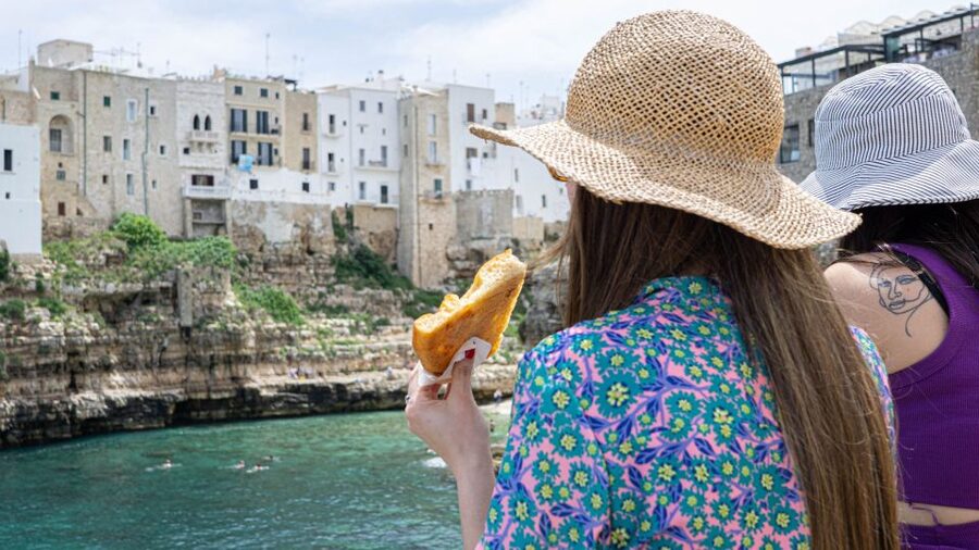 Polignano a Mare: Street Food Tour with Tastings and Wine - Who should book this street food tour