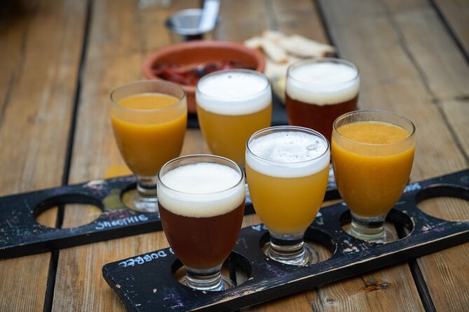 Porto Craft Beer Tour: 7 Beers + 3 Food Pairings in a Small Group - Mercado do Bolhão Stop: Craft Beer in the Middle of Daily Life
