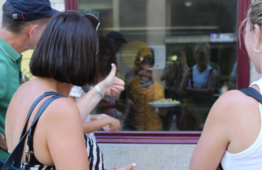 Porto: Food Tour with Tastings - Stop 4: dinner + wine tasting + dessert to close strong