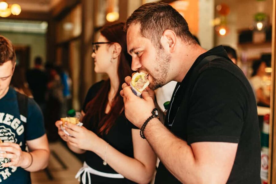 Prague: Guided Street Food Walking Tour - Starting at Vodickova 9: how the meeting point sets you up